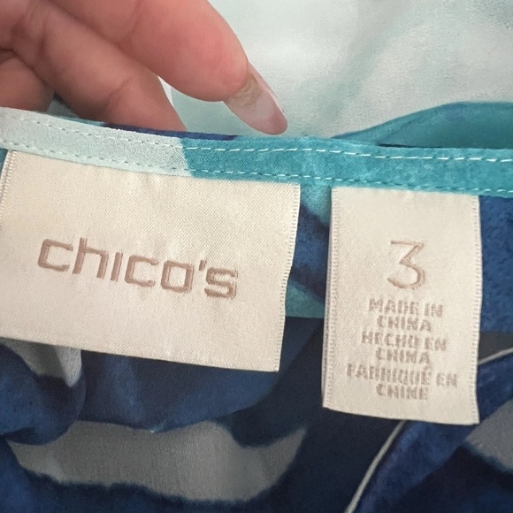 Chico's Blouse Top Blue Lightweight Short Sleeve LARGE NWOT - Picture 8 of 9
